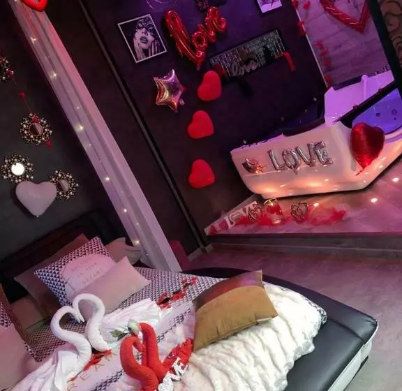 Aamiaismajoitus (B&B) Manoir Aux Trois Charmes