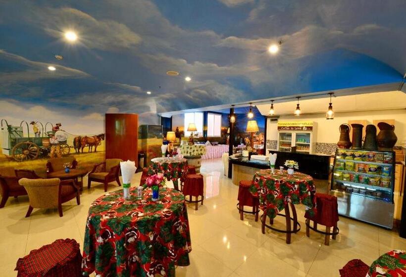 Отель Thong Somboon Club