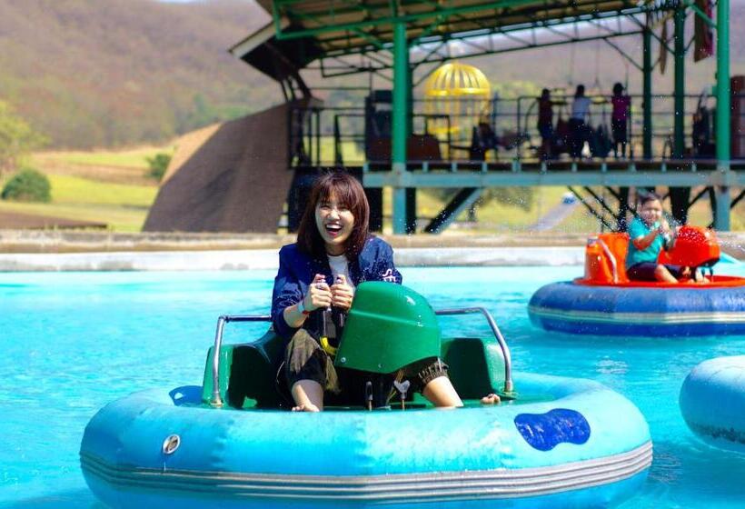 Отель Thong Somboon Club