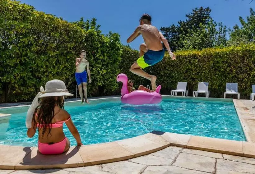 La Collina Di Montegrappa   Suites With Heated Private Pool   Suites With Shared Pool