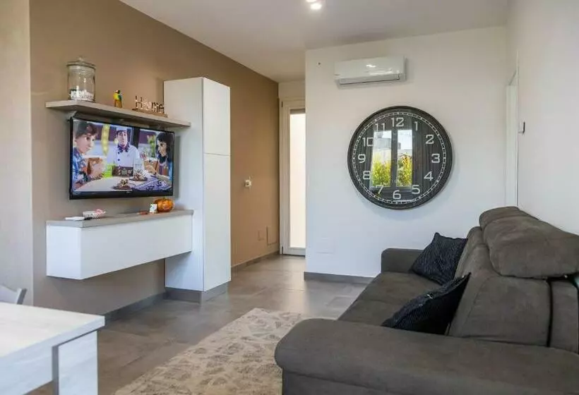 La Collina Di Montegrappa   Suites With Heated Private Pool   Suites With Shared Pool