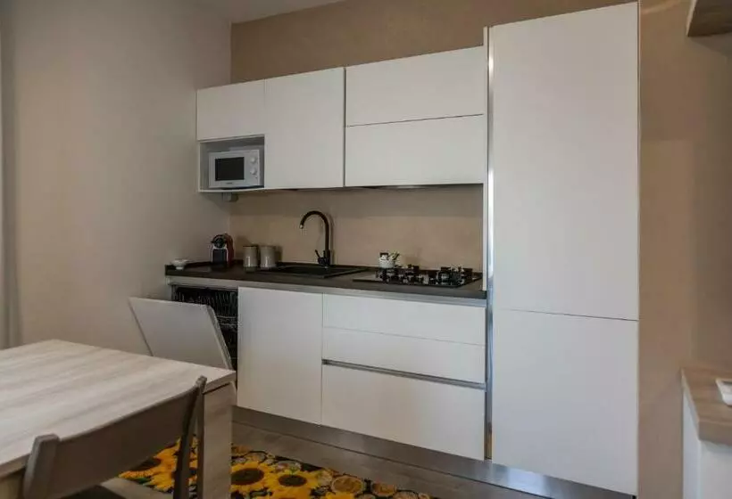 La Collina Di Montegrappa   Suites With Heated Private Pool   Suites With Shared Pool