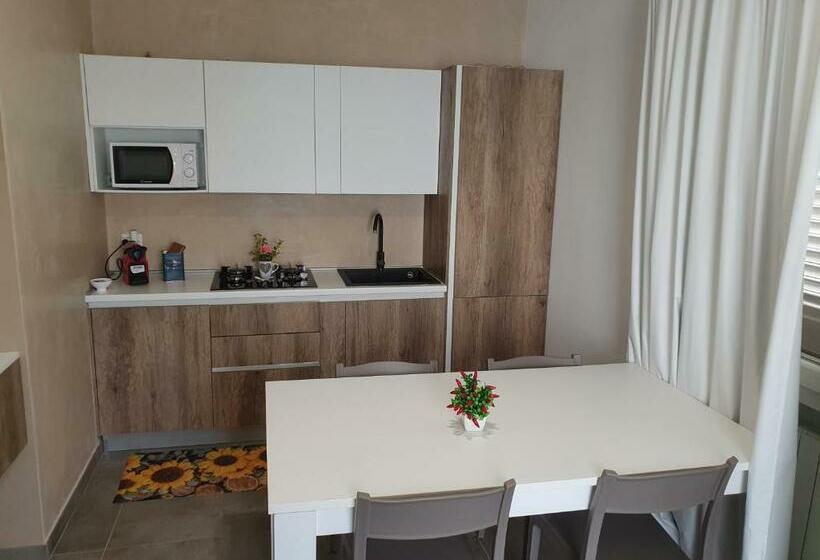 La Collina Di Montegrappa   Suites With Heated Private Pool   Suites With Shared Pool