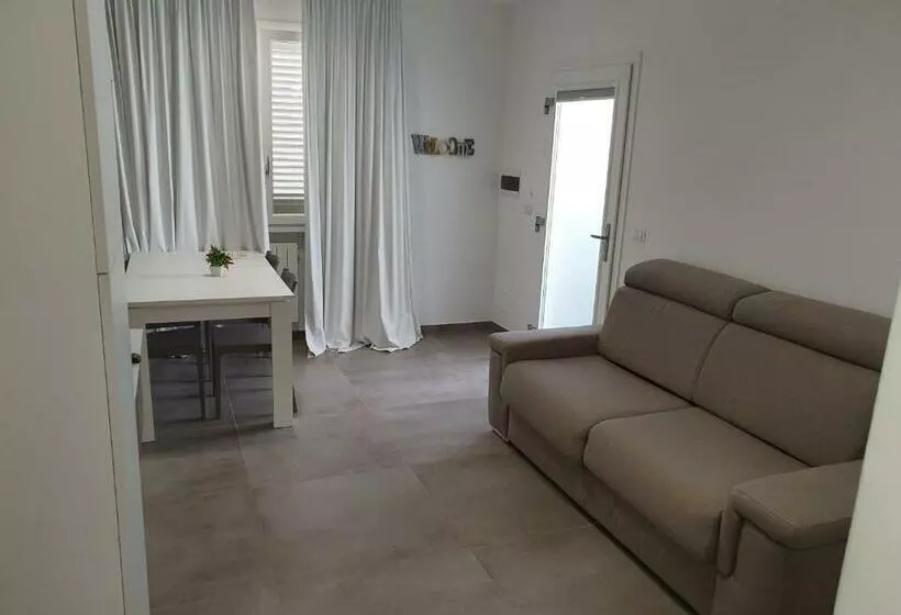 La Collina Di Montegrappa   Suites With Heated Private Pool   Suites With Shared Pool