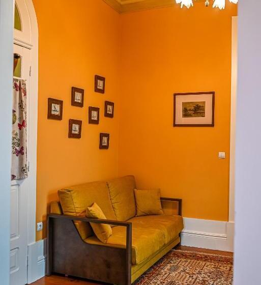 بنسيون Vintage Balcony Guesthouse