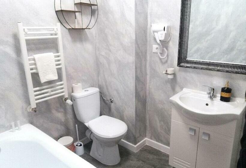 بنسيون Yns Rooms