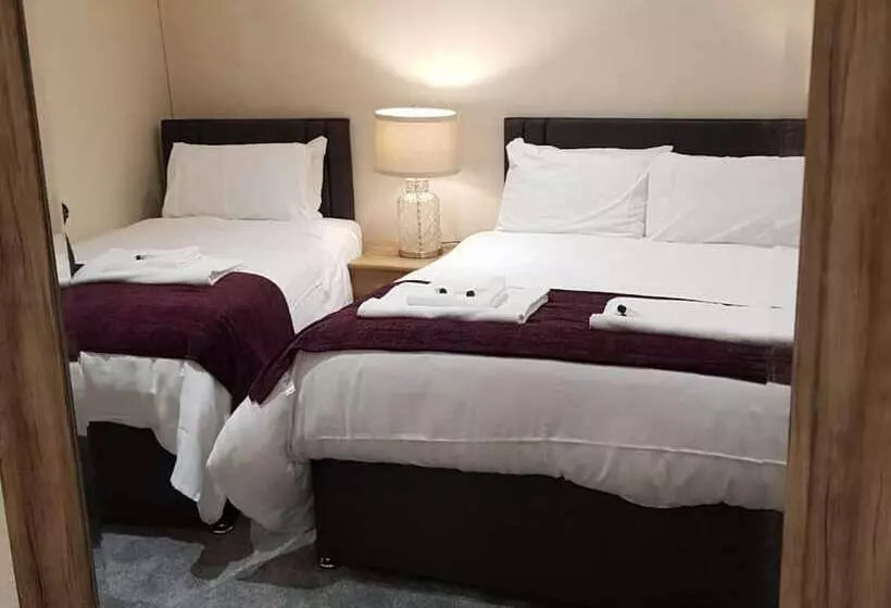 ベッドアンドブレックファースト The Dog Inn