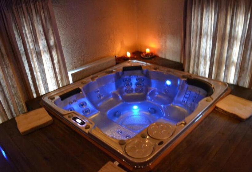 Filoxenia Hotel & Spa