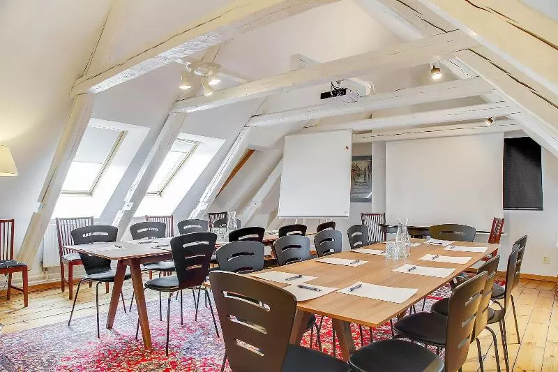 בית מלון כפרי Anno 1793 Sekelgården