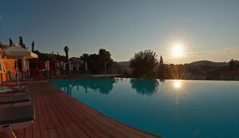 酒店 Belvedere Aeolis