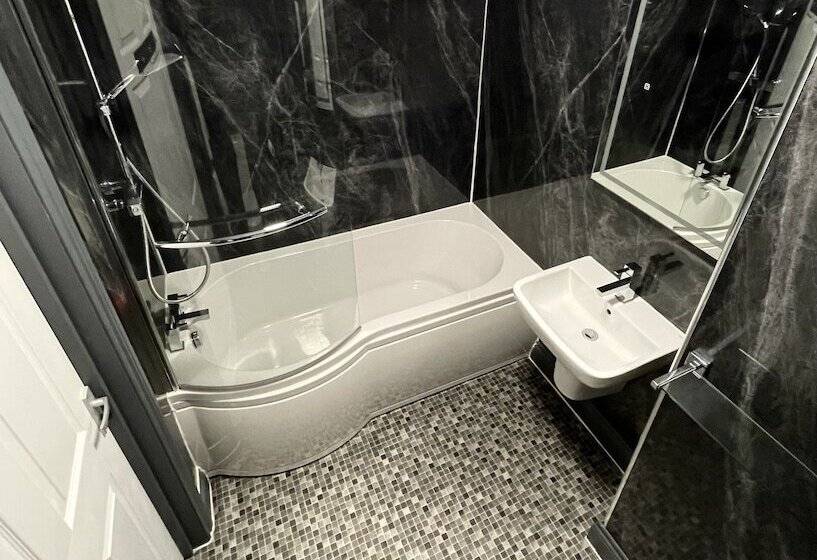 酒店 Cadmore Lodge