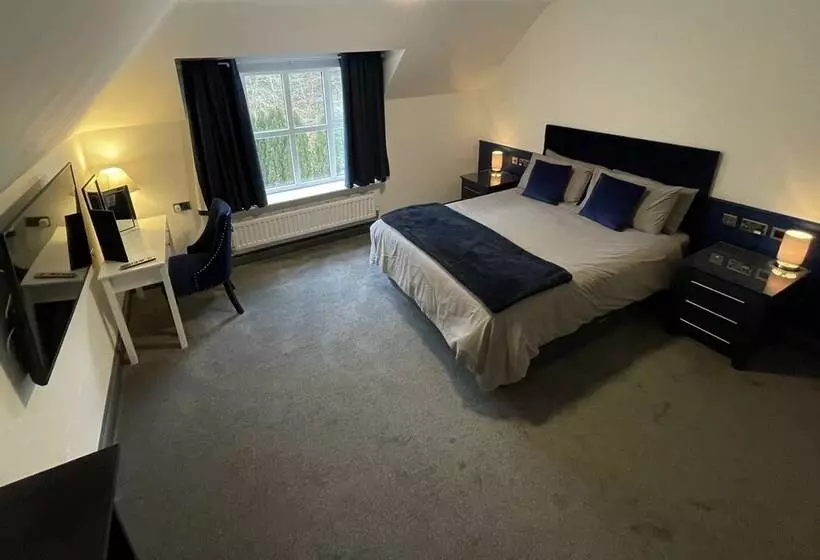 ホテル Cadmore Lodge