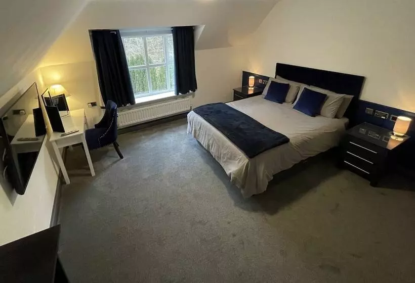 ホテル Cadmore Lodge