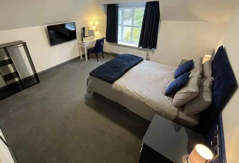 ホテル Cadmore Lodge