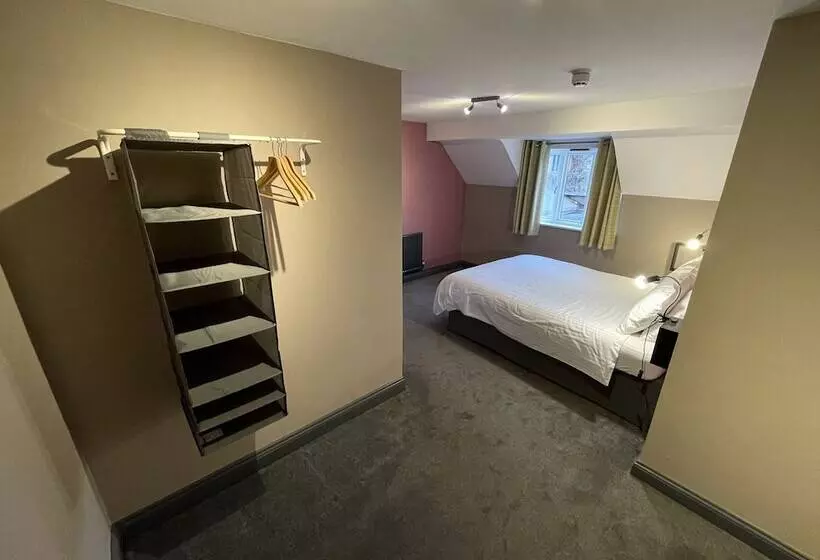 ホテル Cadmore Lodge