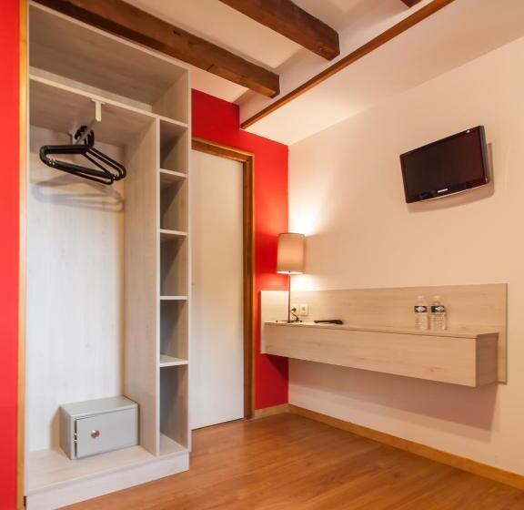 هتل Chalet Du Crey