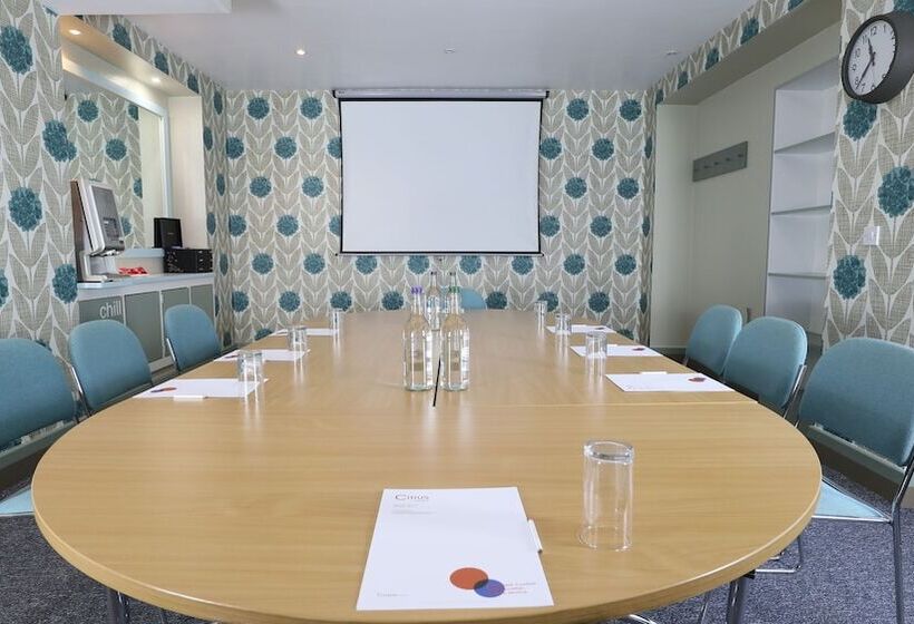 Citrus Hotel Cheltenham By Compass Hospitality