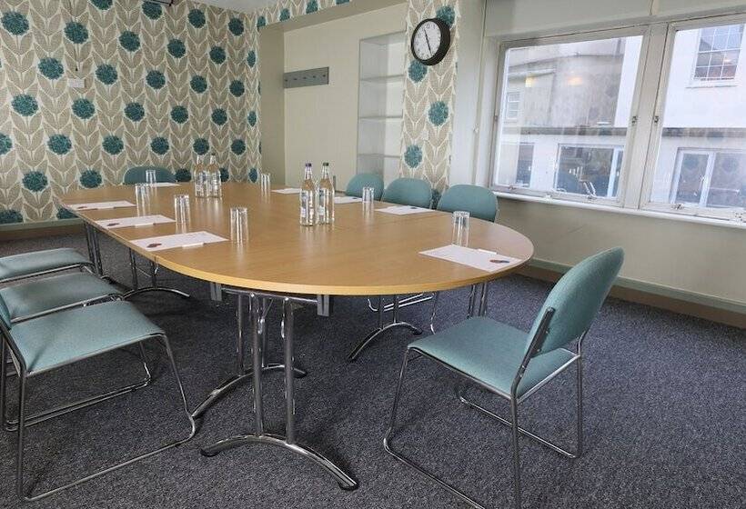 Citrus Hotel Cheltenham By Compass Hospitality