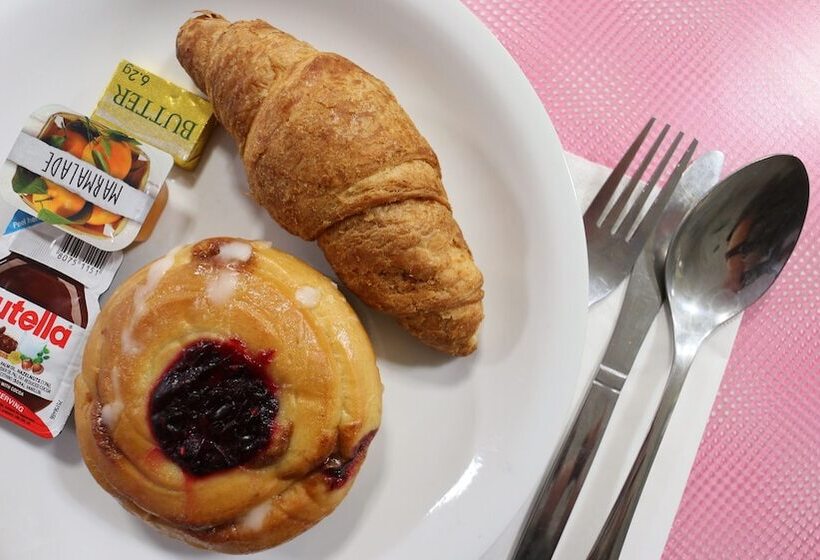 Citrus Hotel Cheltenham By Compass Hospitality