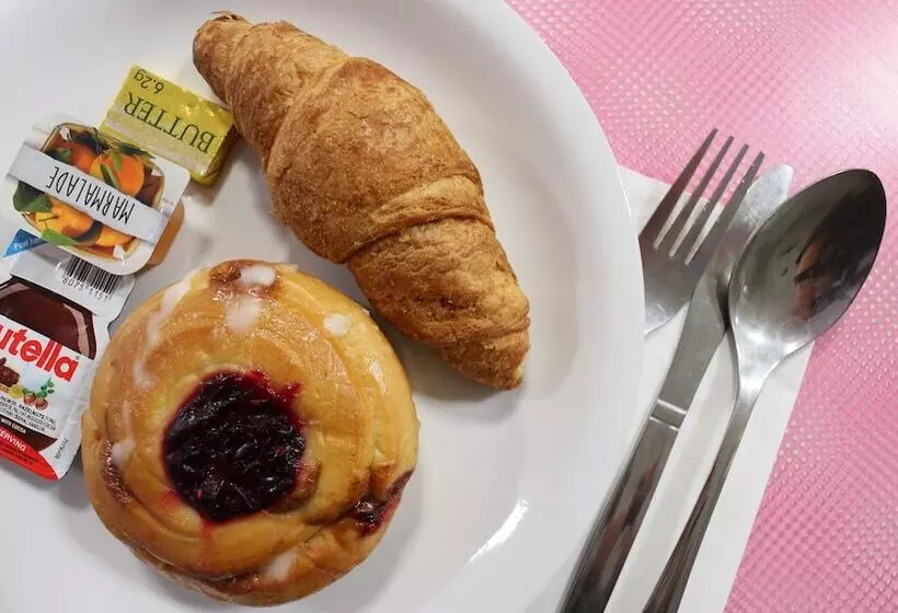 Citrus Hotel Cheltenham By Compass Hospitality