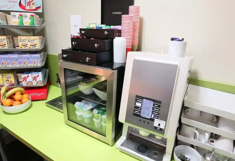 Citrus Hotel Cheltenham By Compass Hospitality