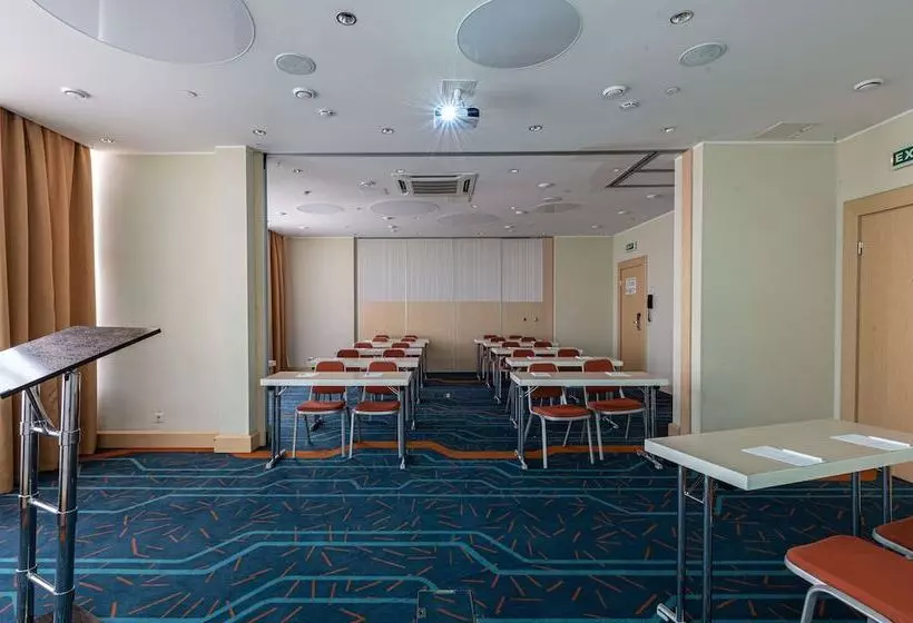 Cosmos Astrakhan Hotel, A Member Of Radisson Individuals