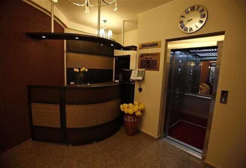 Отель Ibis Styles Pitesti Arges