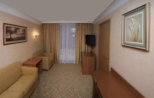 Отель Malachite Congress