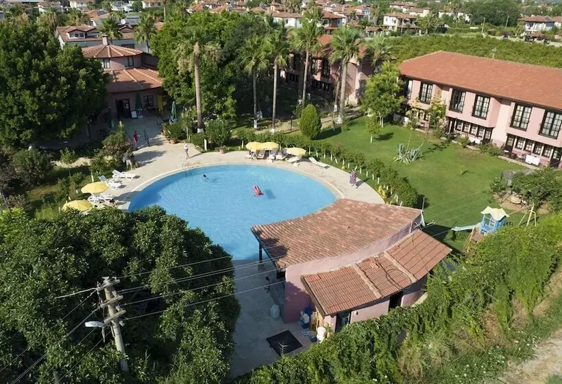 ホテル Palme Dalyan