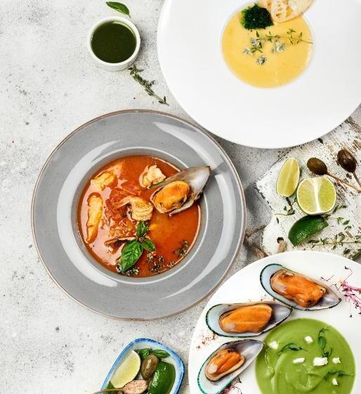 Sonata Hotel & Restaurant готель соната