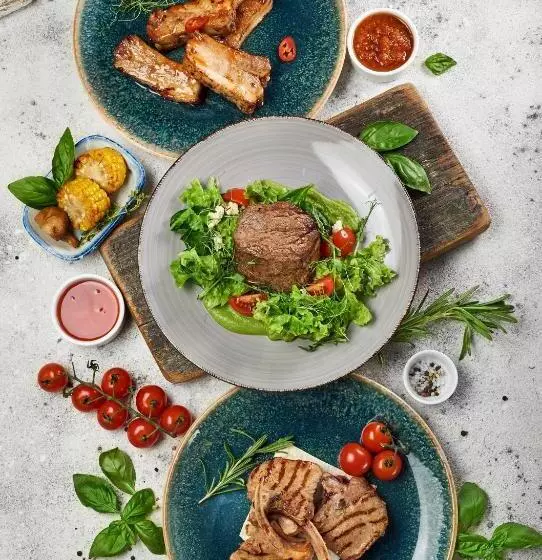 Sonata Hotel & Restaurant готель соната