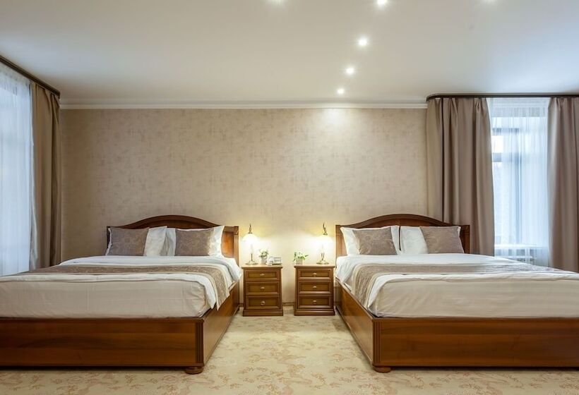 בית מלון כפרי Sosnovy Bor Park