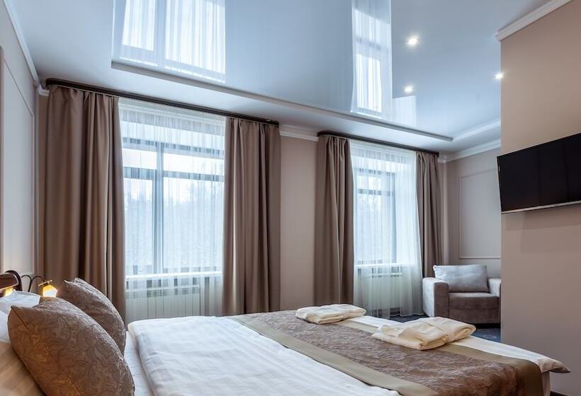 בית מלון כפרי Sosnovy Bor Park