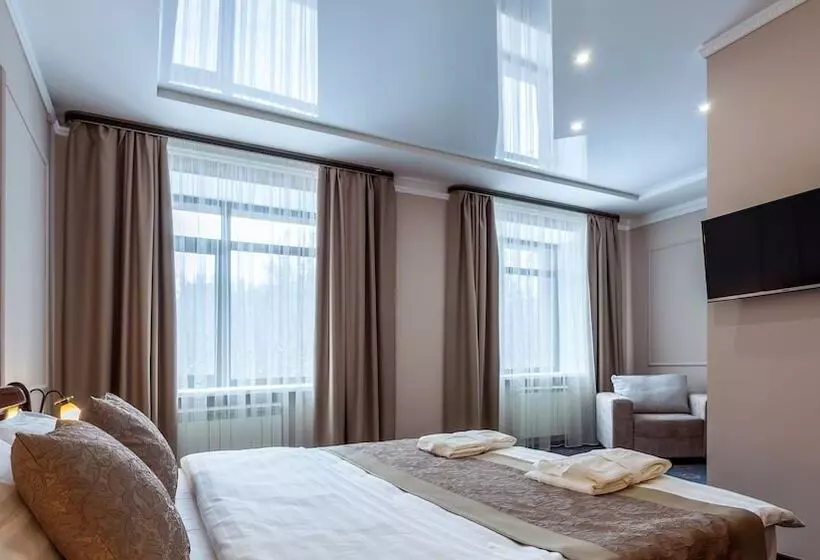 בית מלון כפרי Sosnovy Bor Park