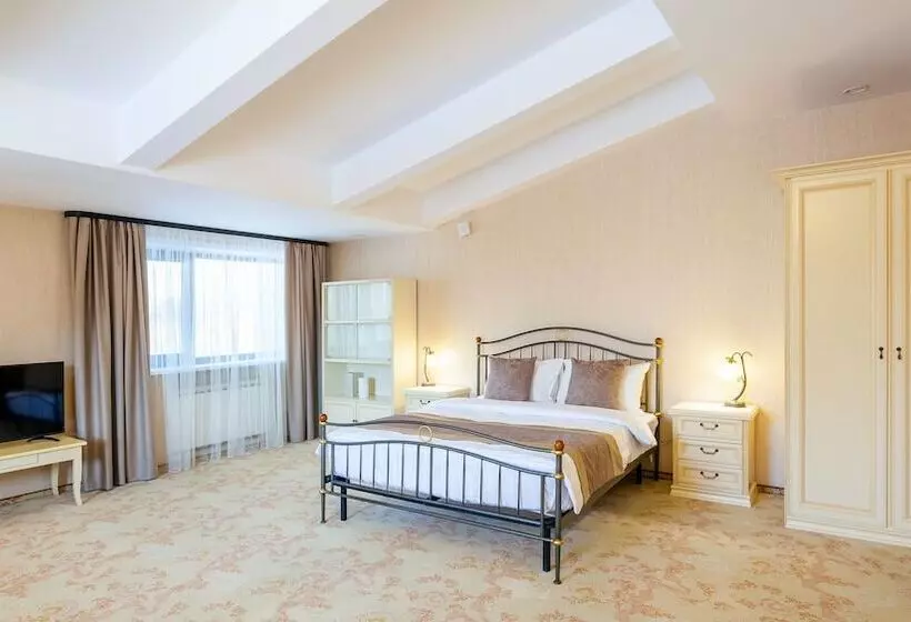 בית מלון כפרי Sosnovy Bor Park