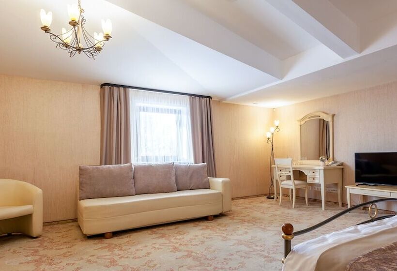 בית מלון כפרי Sosnovy Bor Park