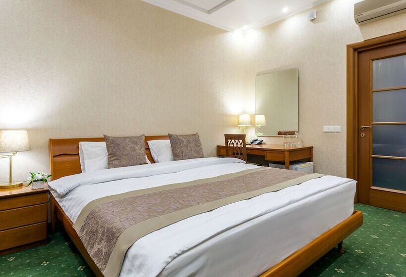 בית מלון כפרי Sosnovy Bor Park