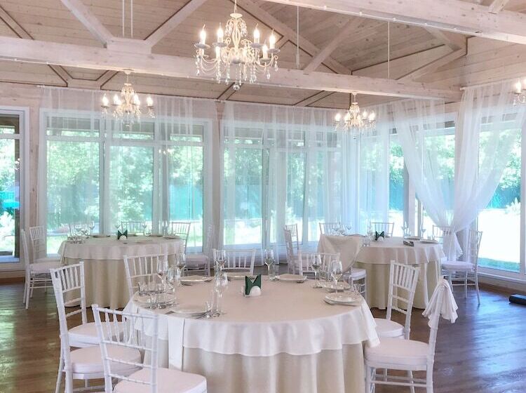 בית מלון כפרי Sosnovy Bor Park