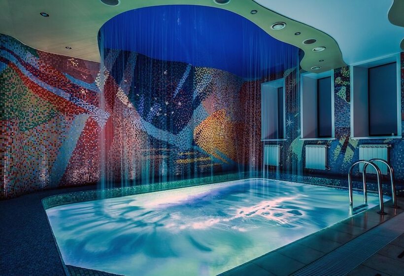 בית מלון כפרי Sosnovy Bor Park