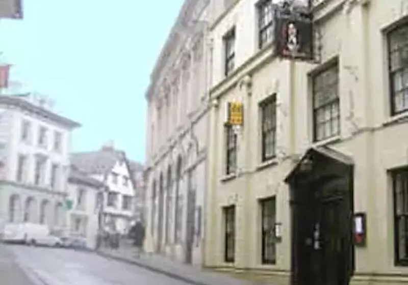 호텔 The Kings Head