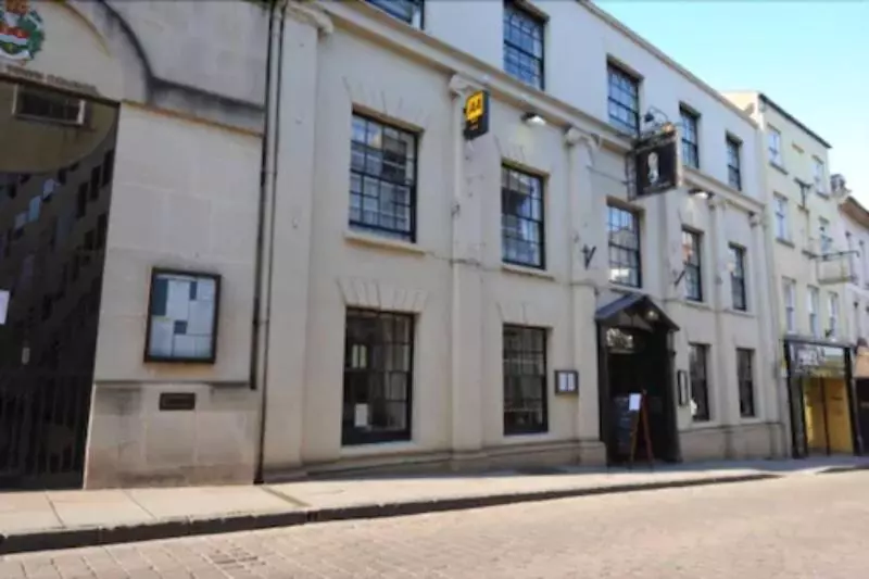 호텔 The Kings Head