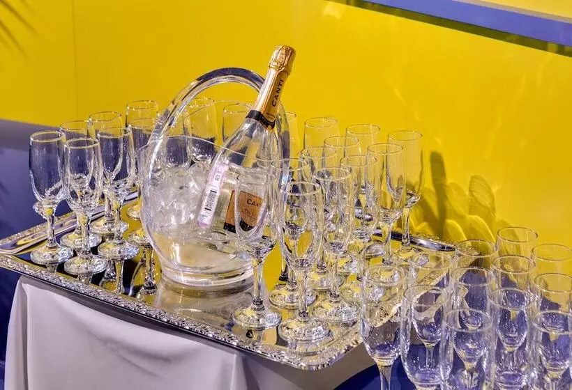 Отель Vega Izmailovo