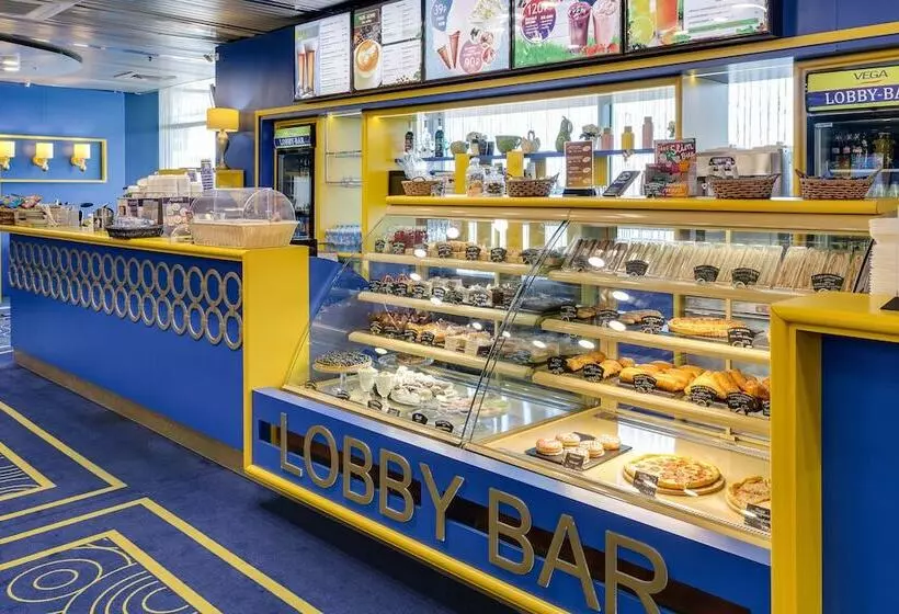 Отель Vega Izmailovo