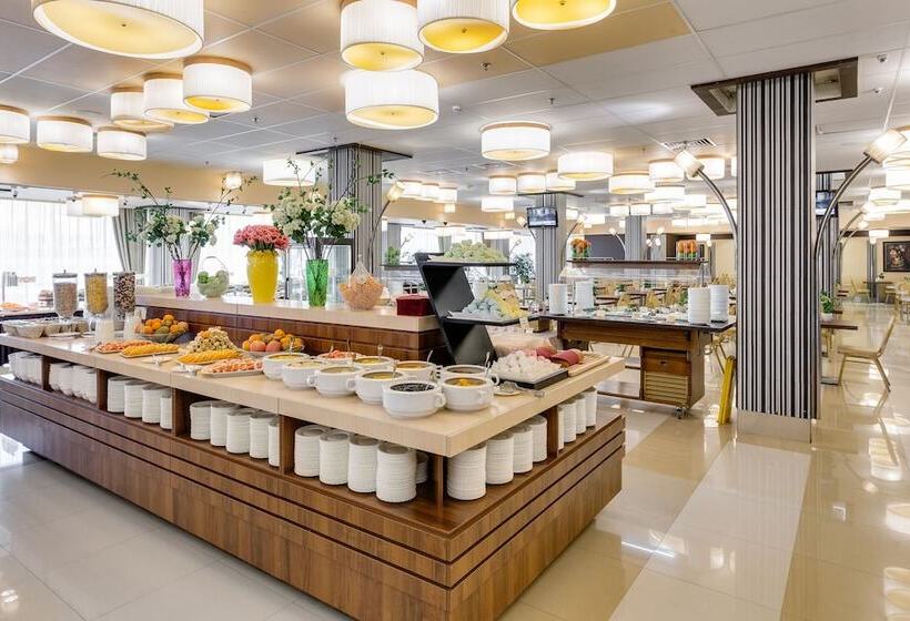 ホテル Vega Izmailovo