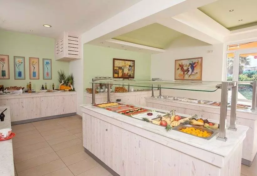 Philoxenia Hotel & Spa