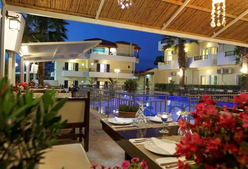 Philoxenia Hotel & Spa