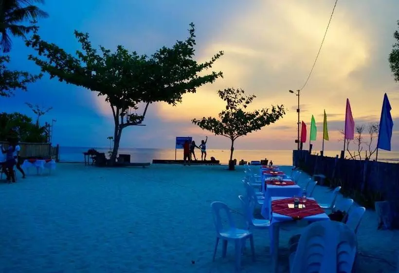هاستل Sabas Beach And Campsite
