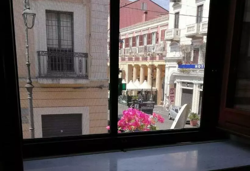 تختخواب و صبحانه B. & B. Trip Al Duomo