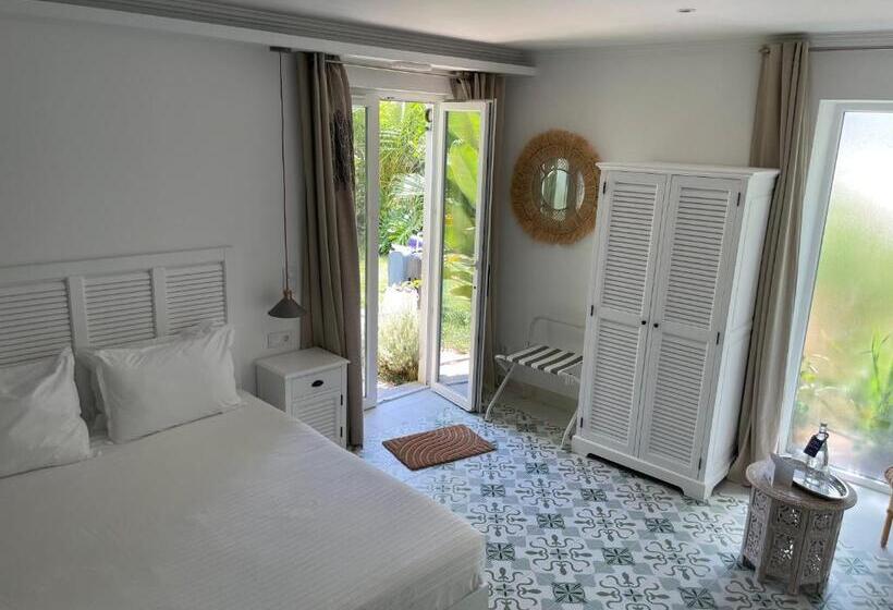 تختخواب و صبحانه Casa Apollo Guesthouse