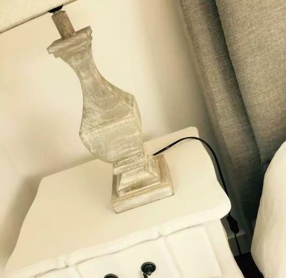 تختخواب و صبحانه Chambre Kercaves